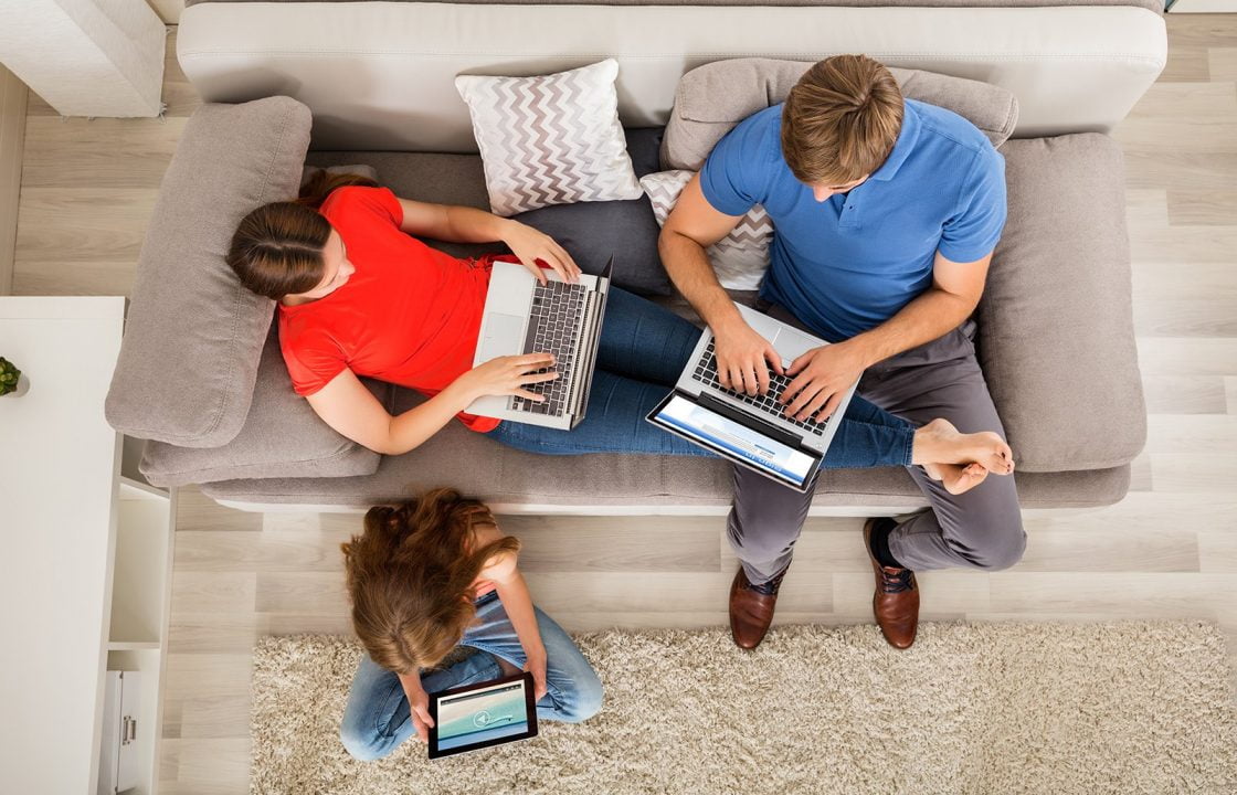 Télévision par satellite ou connexion par câble ?
